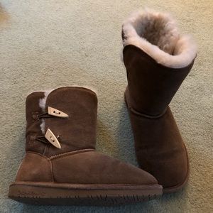 Bearpaw Fuzzy Boots